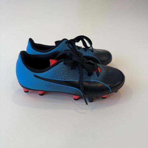 Puma Kids Black and Blue Soccer Shoes - Picture 2 of 5
